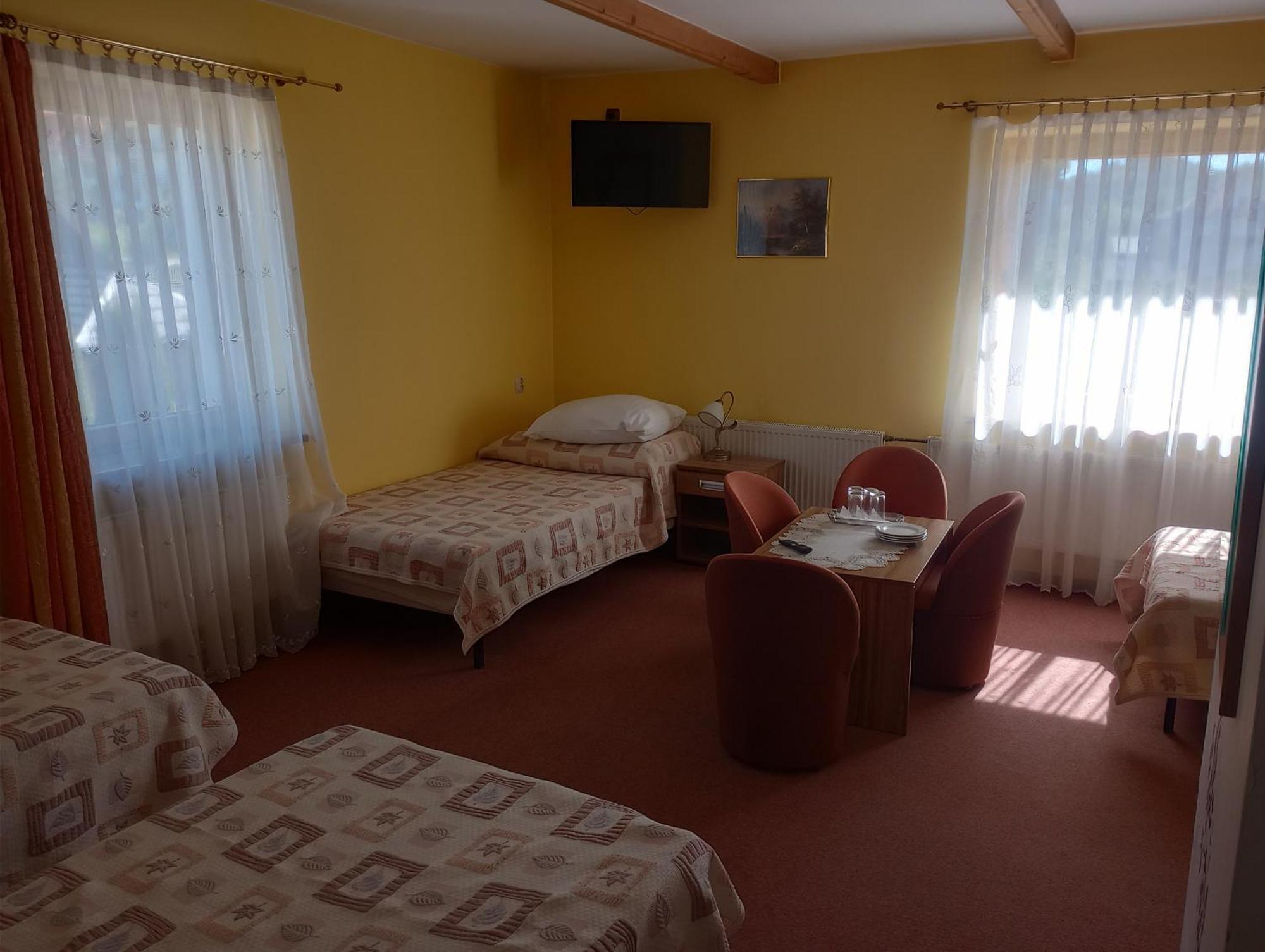 Hotel Goralski Raj Nowy Targ Eksteriør billede