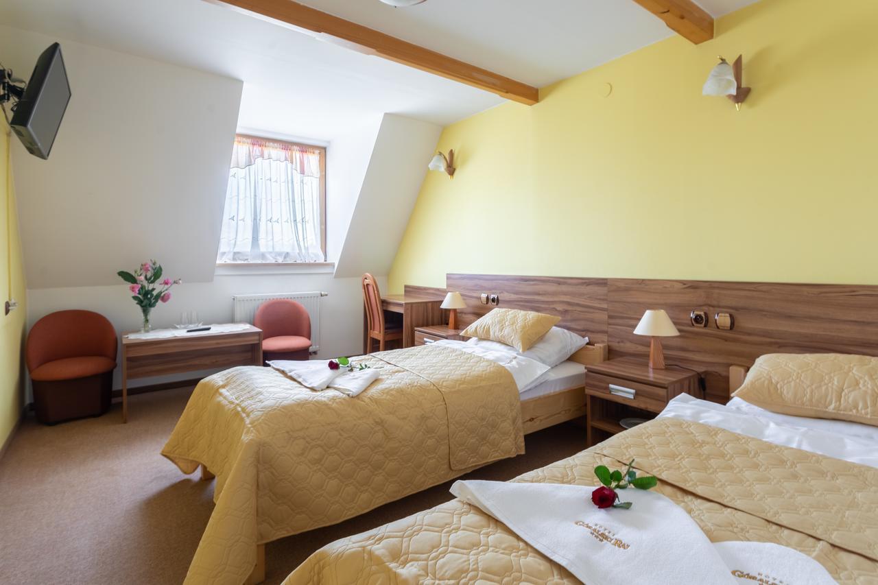 Hotel Goralski Raj Nowy Targ Eksteriør billede